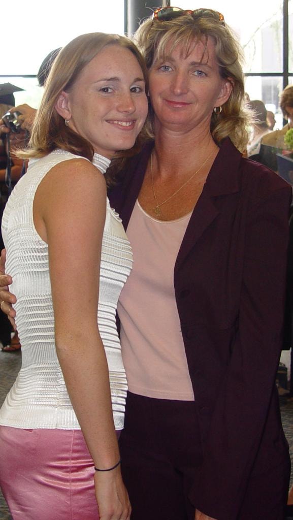 Donna R. Zettel and daughter Jenna A. Zettel smiling together at an event